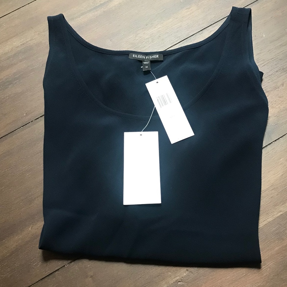 EILEEN FISHER NAVY BLUE SILK GEORGETTE TANK TOP, SIZE MEDIUM